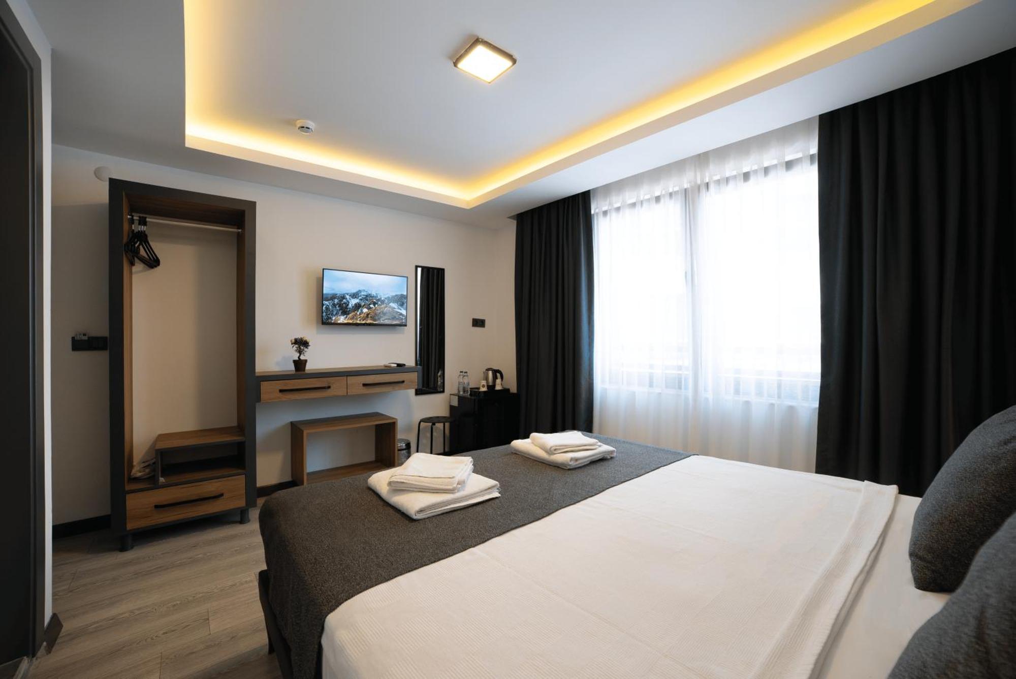 Kriti Hotel Antalia Esterno foto