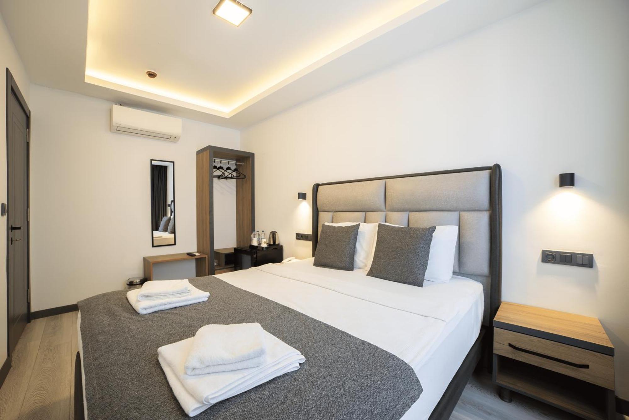 Kriti Hotel Antalia Esterno foto